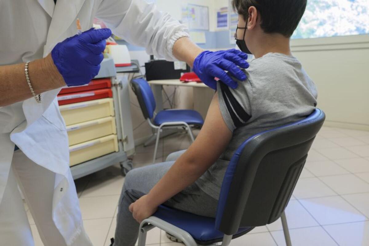 Covid, da Aifa via libera a vaccinazione per fascia 5-11 anni - 