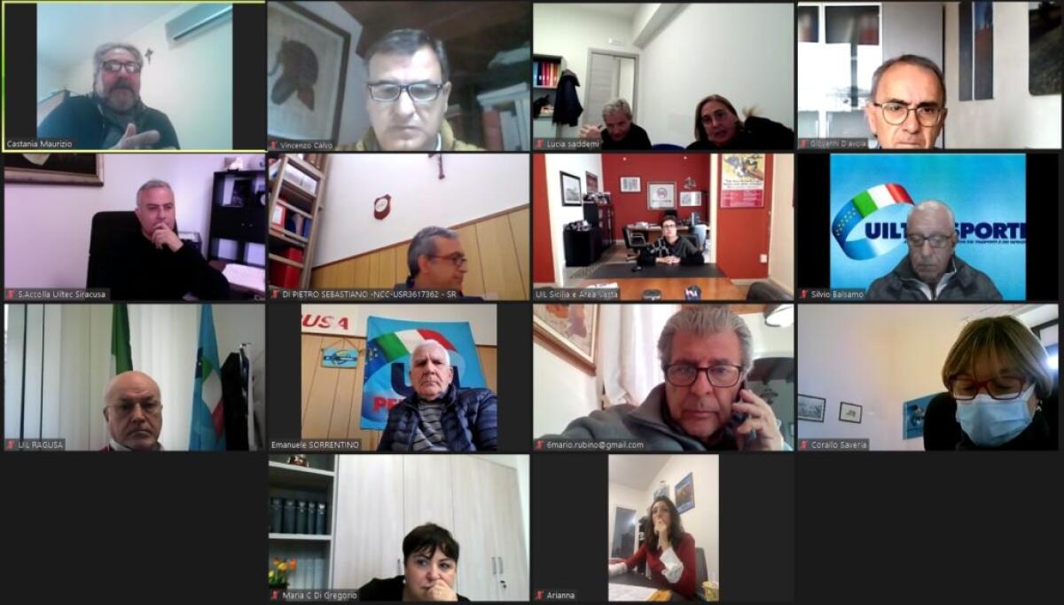 Sciopero generale, Uil: "per dare soluzioni alle crisi industriali a Gela come a Priolo" - I sindacalisti Uil 