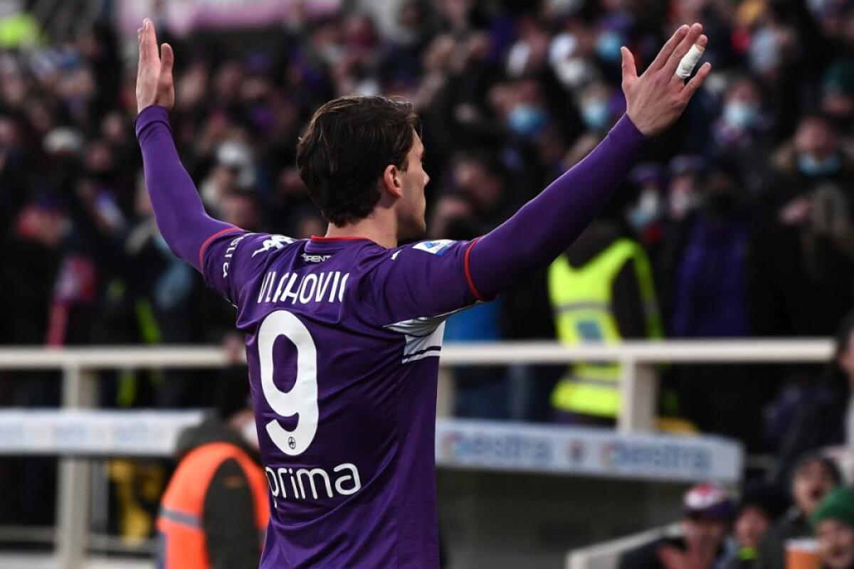Poker viola alla Salernitana, doppietta Vlahovic - 