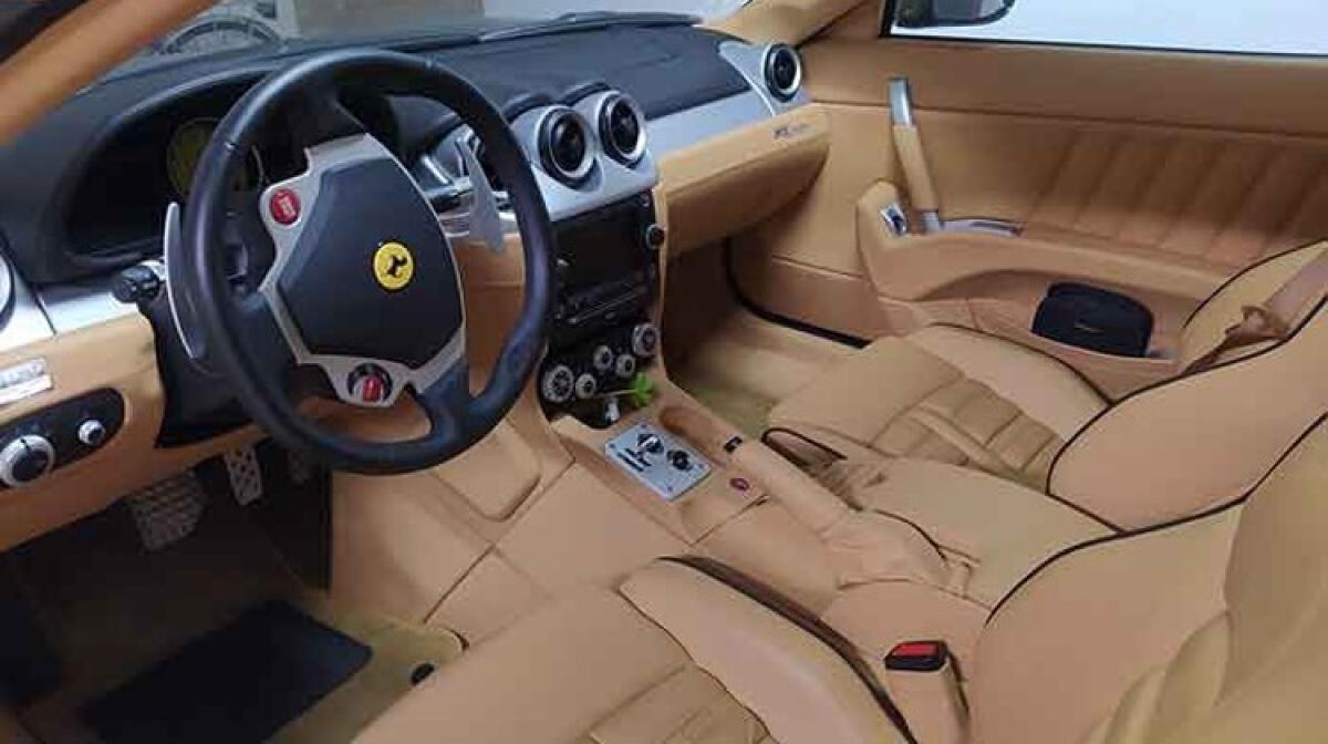 La Ferrari e l'indagine, non ci fu una truffa sul bollo: assolti due imprenditori - Immagini di repertorio