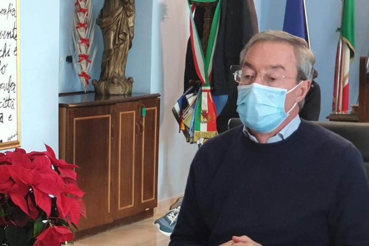 Covid, Greco: "Nuove procedure ridurranno attese, vaccinate i bambini per la scuola" - Il sindaco Lucio Greco
