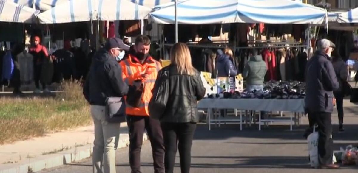 Controlli e green pass, ripartito il mercato settimanale alla "Cittadella" - 