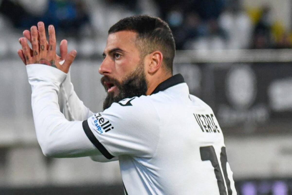 Lo Spezia vince un altro derby, Verde punisce la Samp - 