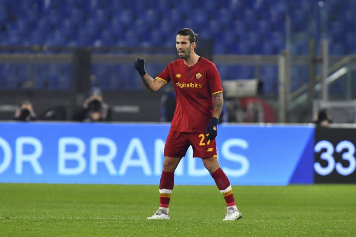 Roma-Cagliari, Sergio Oliveira subito decisivo - 