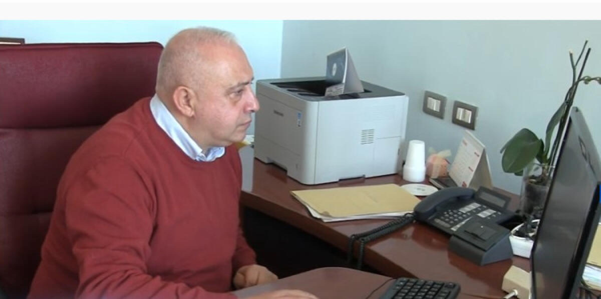 Collura pronto a lasciare incarichi da dirigente, in municipio si rischia l'emergenza - Il dirigente Antonino Collura