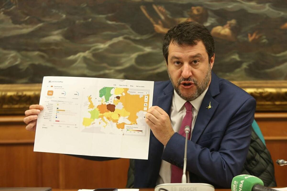 Caro bollette, Salvini “Serve uno scostamento di bilancio di 30 mld” - 