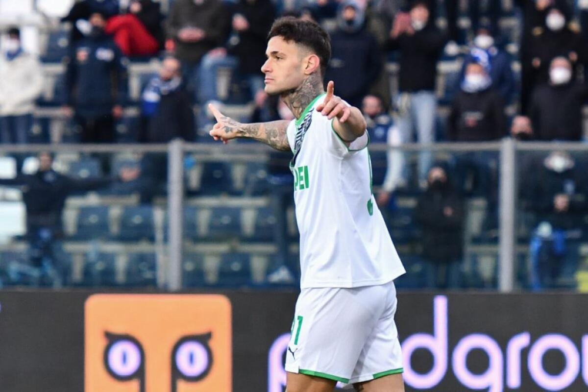 Sassuolo-show, 5-1 a Empoli con Berardi, Raspadori e Scamacca - 