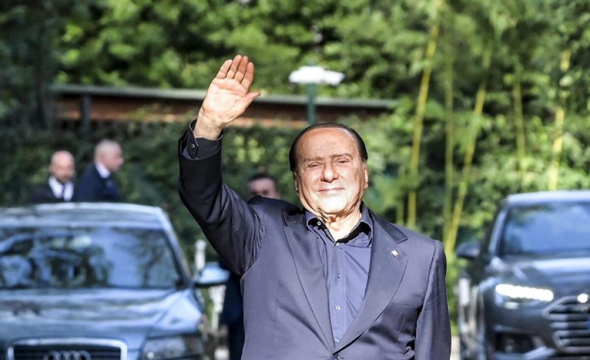 Quirinale, Centrodestra “Berlusconi adatto al ruolo, sciolga la riserva” - 
