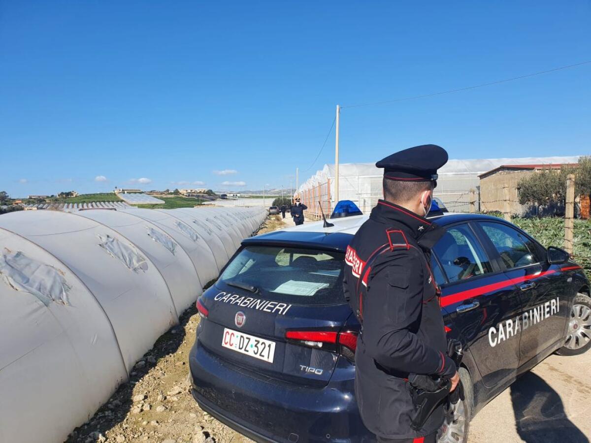 Tragedia a Licata, quattro le persone uccise: l'assassino è agonizzante -