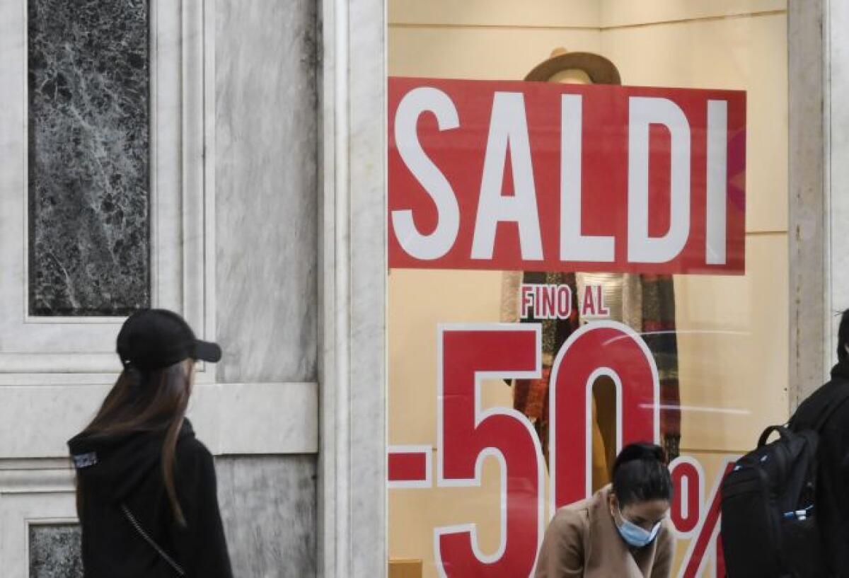Saldi, sei italiani su dieci pronti a fare acquisti - 