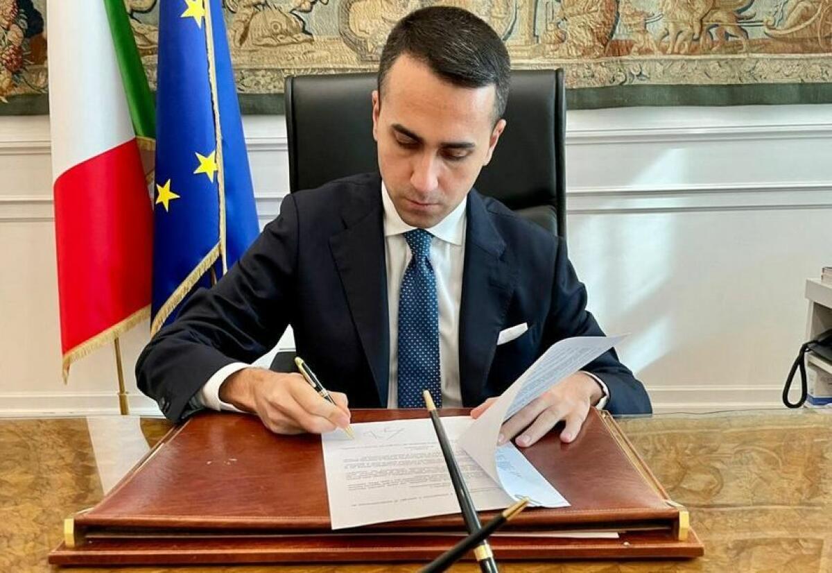 Di Maio firma delibera per l’erogazione di 110 mln al popolo dell’Ucraina - 
