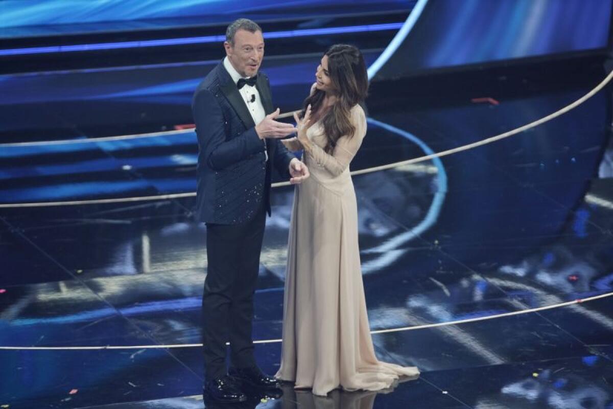 Per Sanremo 13,2 mln di ascolti per la finale, dato più alto dal 2000 -