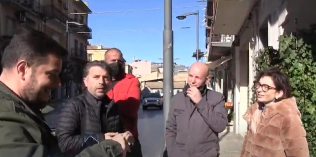 In corso Aldisio vendite a picco, esercenti preoccupati: nasce anche un comitato - I commercianti di corso Aldisio