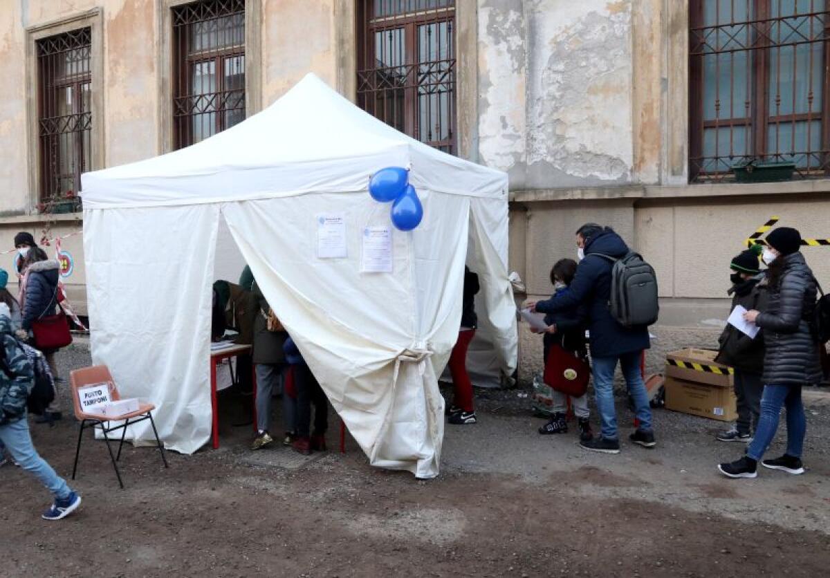 Covid, 50.534 nuovi casi e 252 decessi nelle ultime 24 ore - 