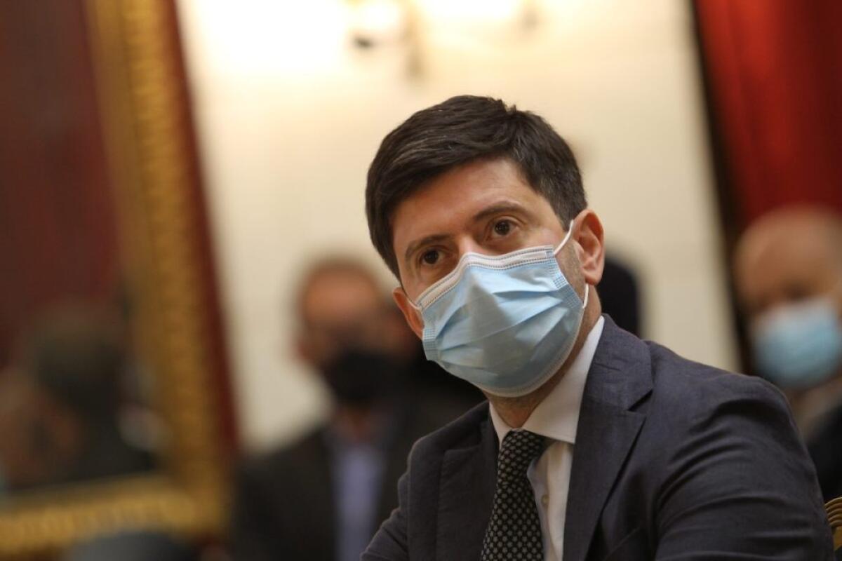 Speranza “Possiamo progettare una fase nuova nella lotta al Covid” -