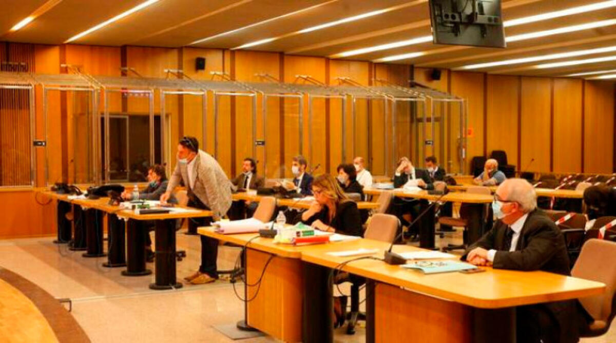 Omicidio Minguzzi, due imputati si difendono: versioni in contrasto con le testimonianze - Il processo si tiene davanti ai giudici della Corte d'assise di Ravenna