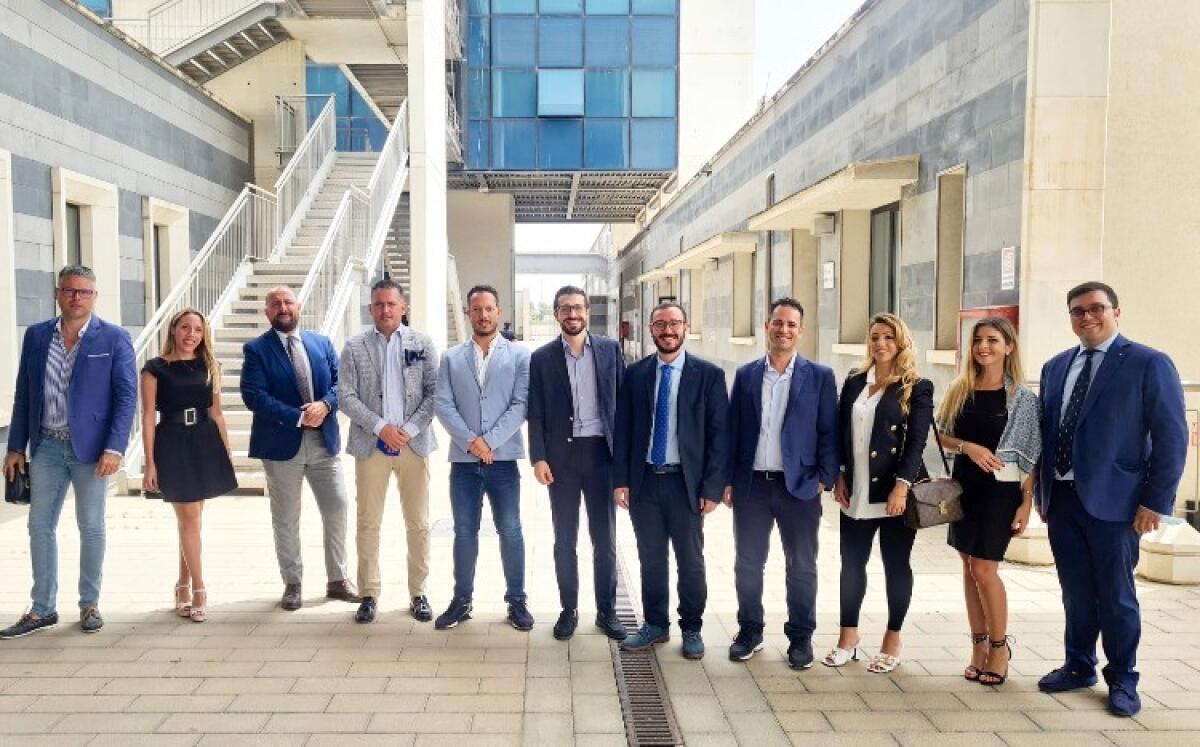 Carenze in tribunale, avvocati Aiga: "Politica e istituzioni intervengano concretamente" - Gli avvocati della sezione locale Aiga