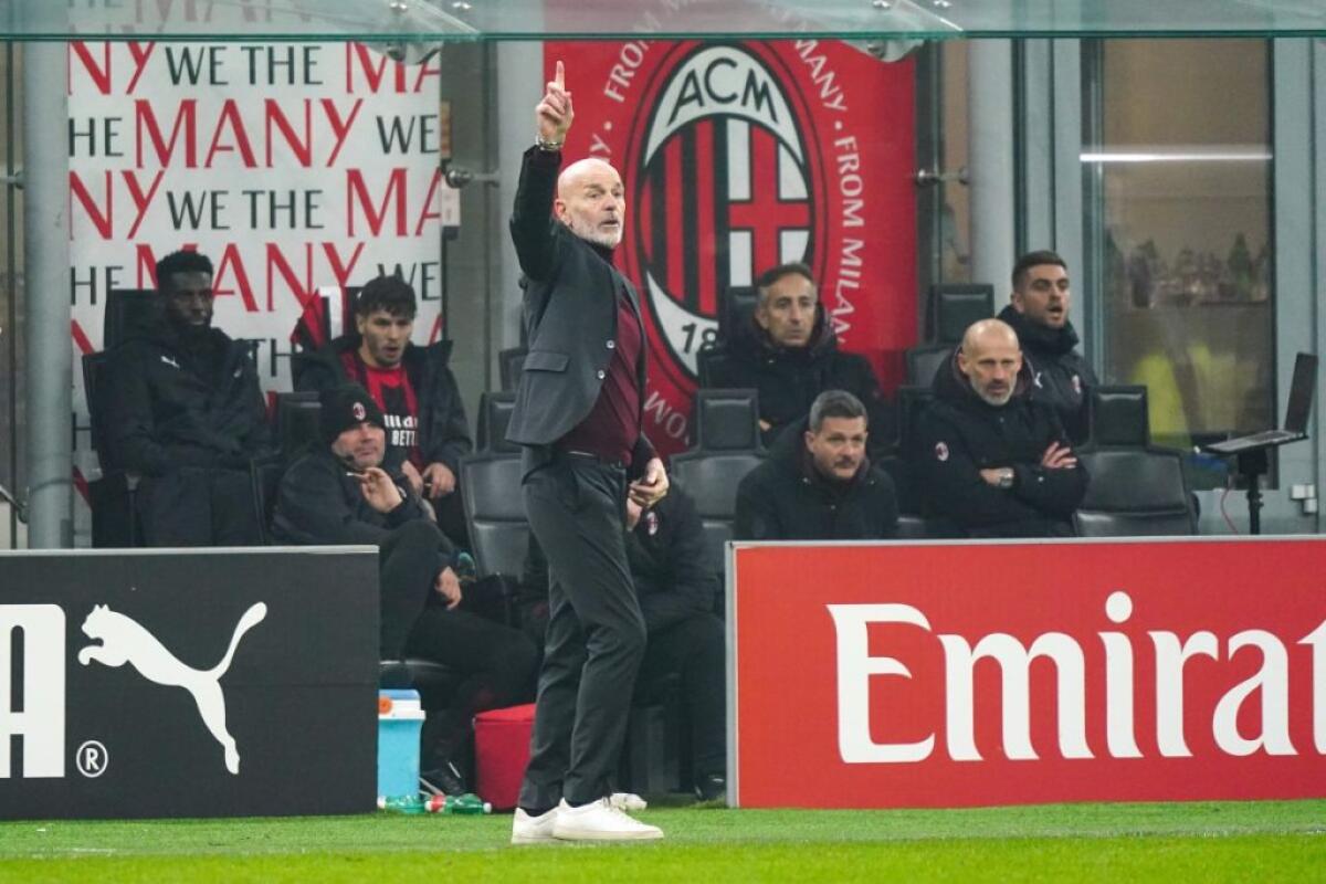 Pioli “Il derby pesa tanto, Ibra e Rebic sono out” - 