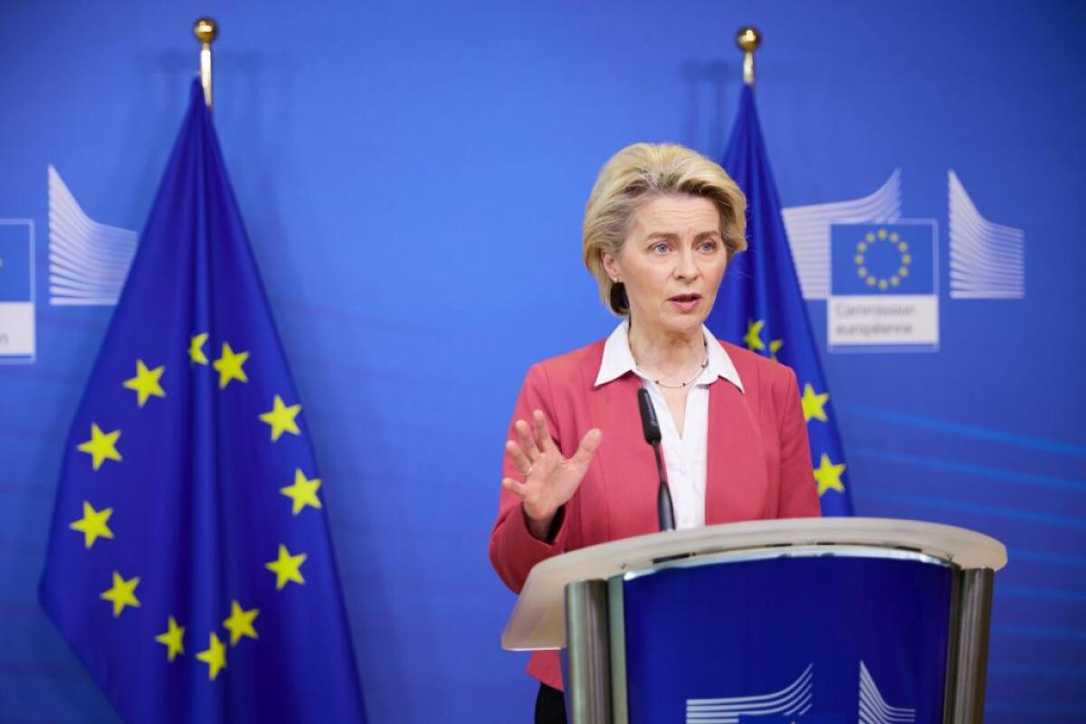 Ucraina, Von der Leyen “Pronti a reagire in caso di attacco” - 