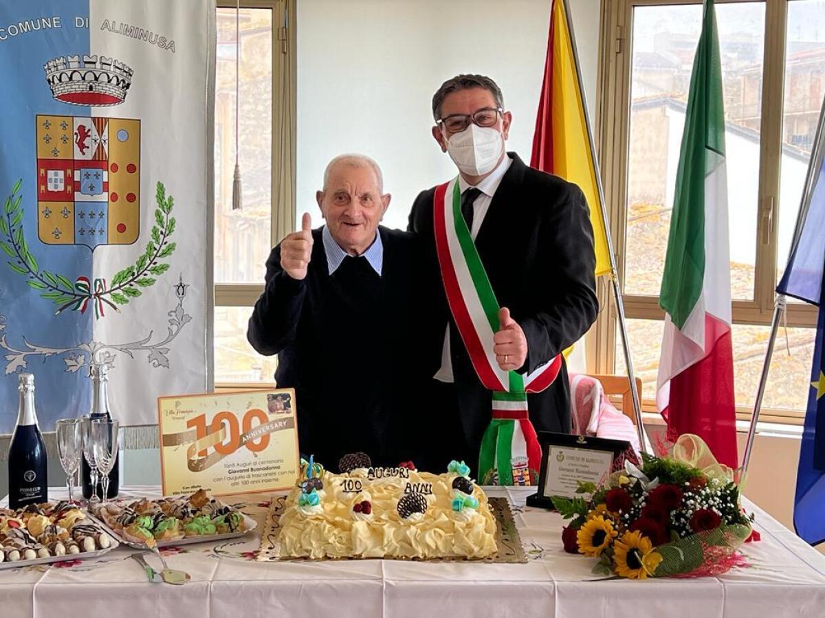 Festa ad Aliminusa per i 100 anni di nonno Giovanni - 