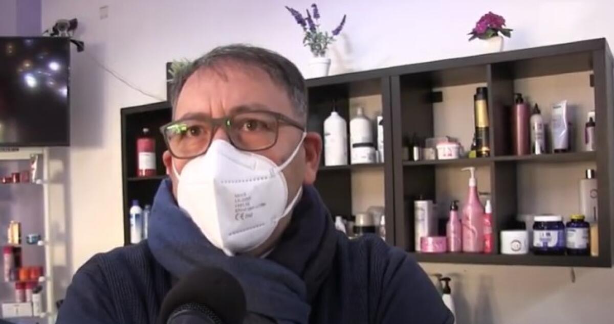 Taglio e piega senza green pass? Fraglica, "tampone gratuito per i nostri clienti" - Luigi Fraglica