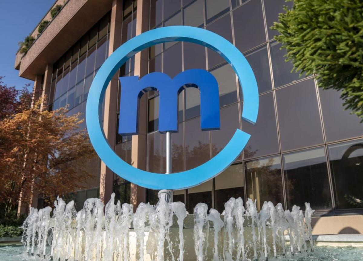 Banca Mediolanum, bonus di 2mila euro a 9mila dipendenti e family banker - 