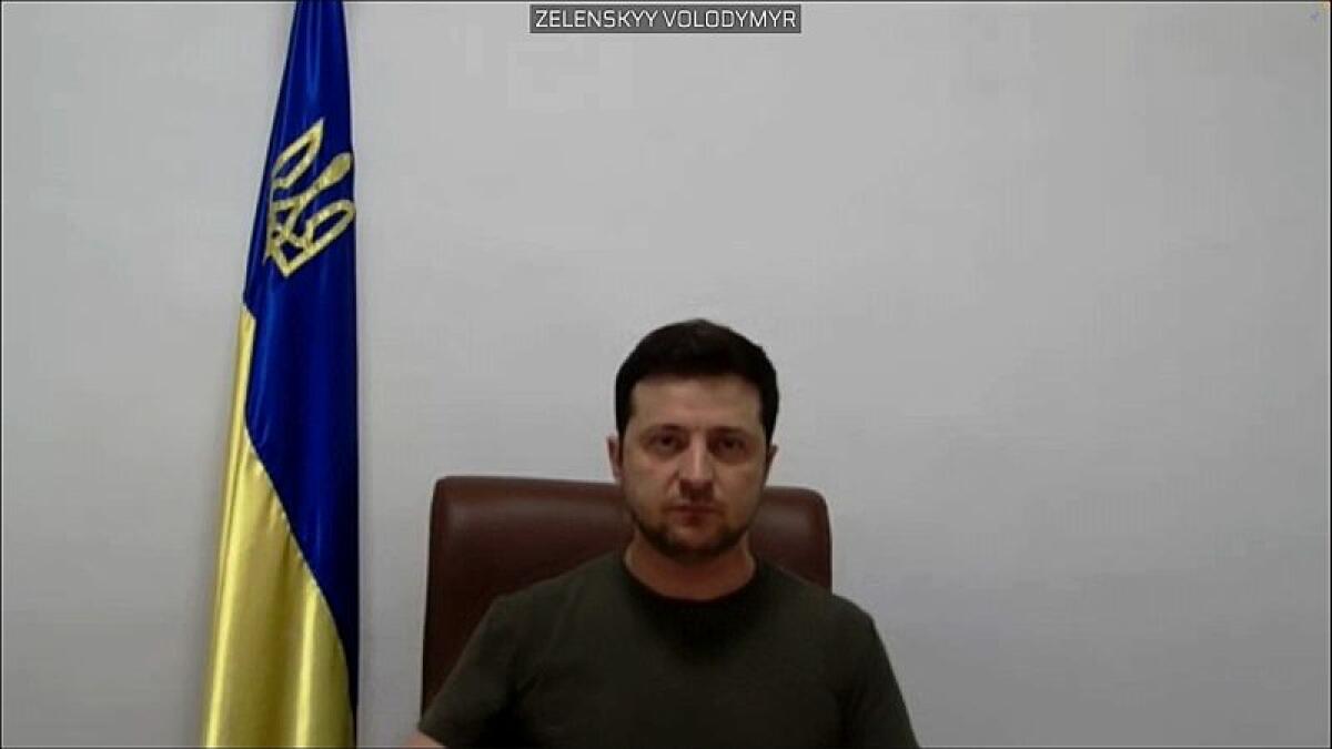 Zelensky: “Continuiamo a combattere, russi pronti a bombardare Odessa” - 