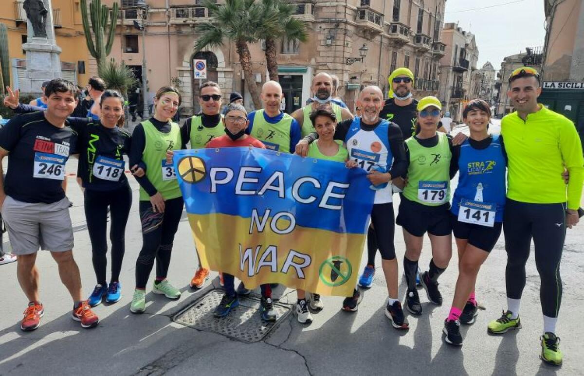 L'Atletica Gela riparte dopo la pandemia, tredici podisti alla "StraLicata": due podi - Gli atleti gelesi a Licata