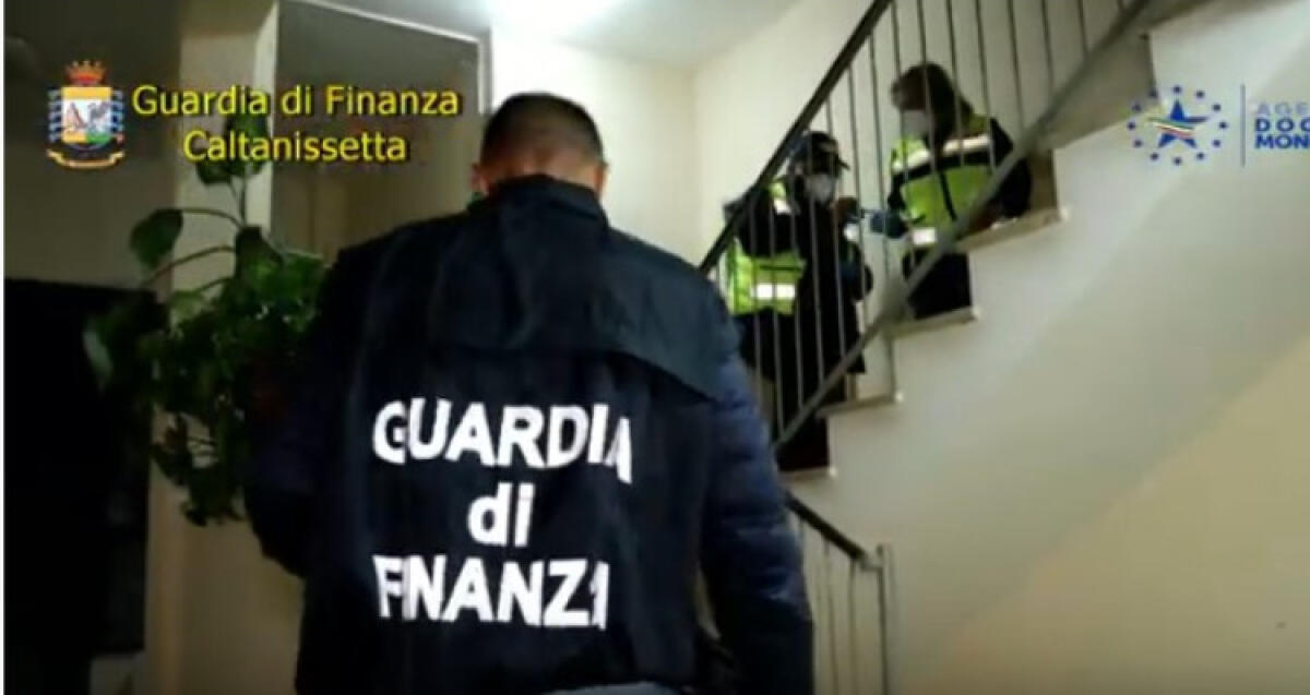 Inchiesta "Acquaragia", controlli aggirati e gasolio irregolare: ventitrè davanti al gup - 