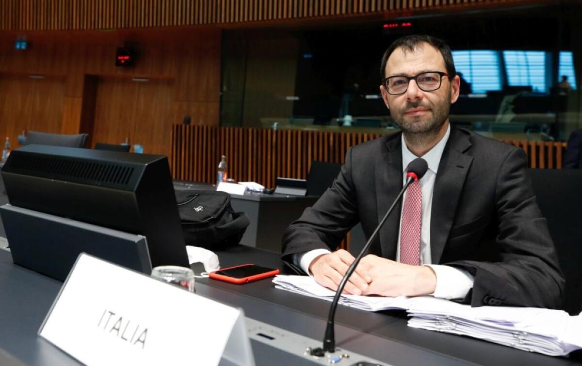 Agricoltura, Patuanelli “Non c’è carenza di materie prime” - 