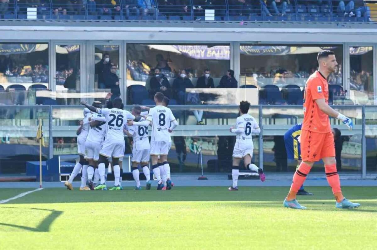 Il Napoli si rilancia a Verona nel segno di Osimhen - 