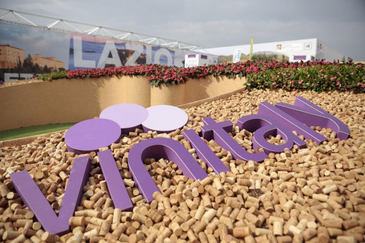 Vinitaly torna in presenza, dal 10 al 13 aprile la 54^ edizione - 