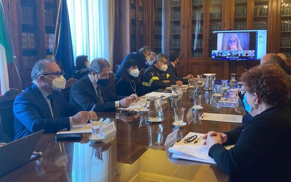 Emissioni gas Vulcano, Musumeci insedia il comitato - 