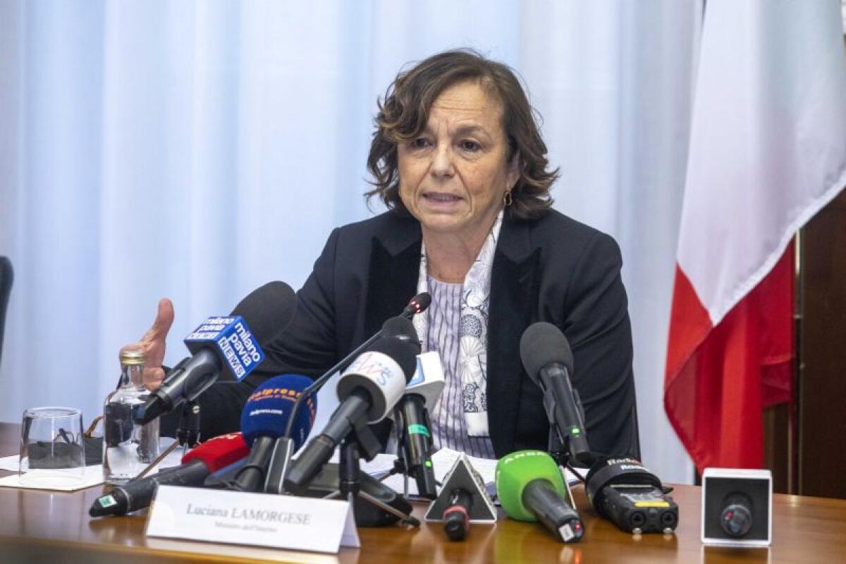 Ucraina, Lamorgese “Arrivati 75 mila profughi” - 