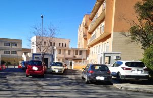 parcheggio-ospedale-300x193.jpg