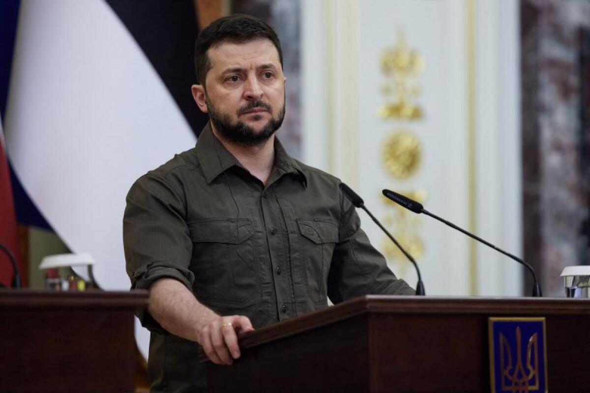 Ucraina, Zelensky “La ricostruiremo, combattiamo per la libertà” - 