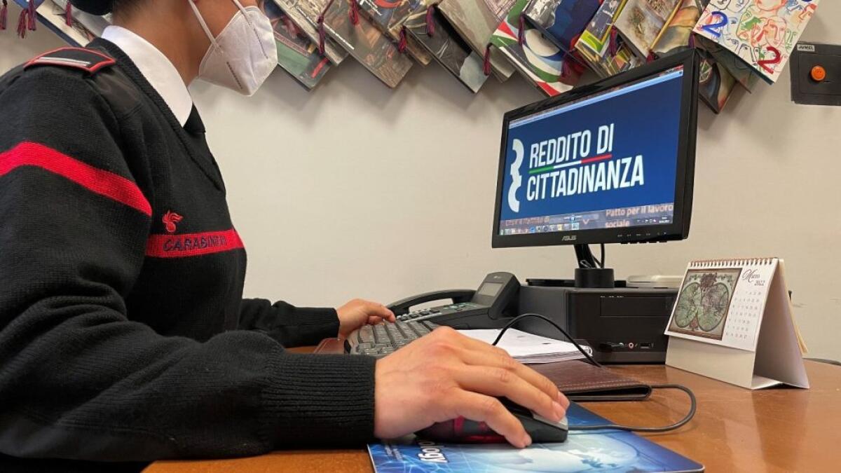 Reddito di cittadinanza, Denunciati 955 “furbetti” nel Centro Italia - 