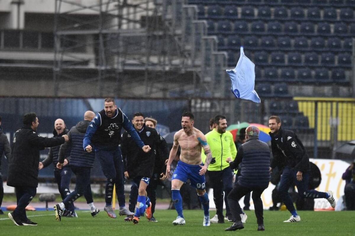 Tre gol nel finale, l’Empoli ribalta il Napoli e vince 3-2 - 