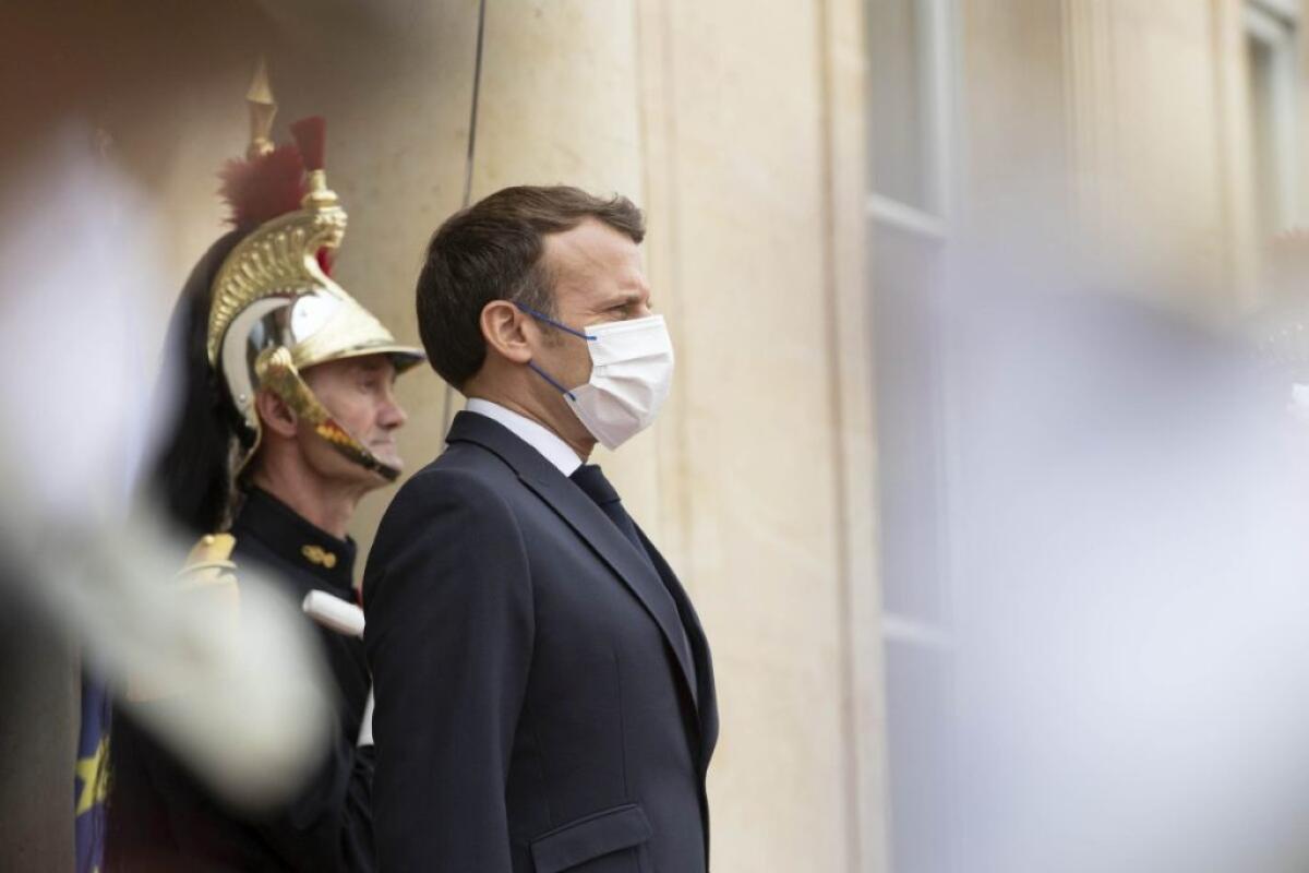 Francia, Macron “Serve unità, lavorerò per una società più giusta” - 