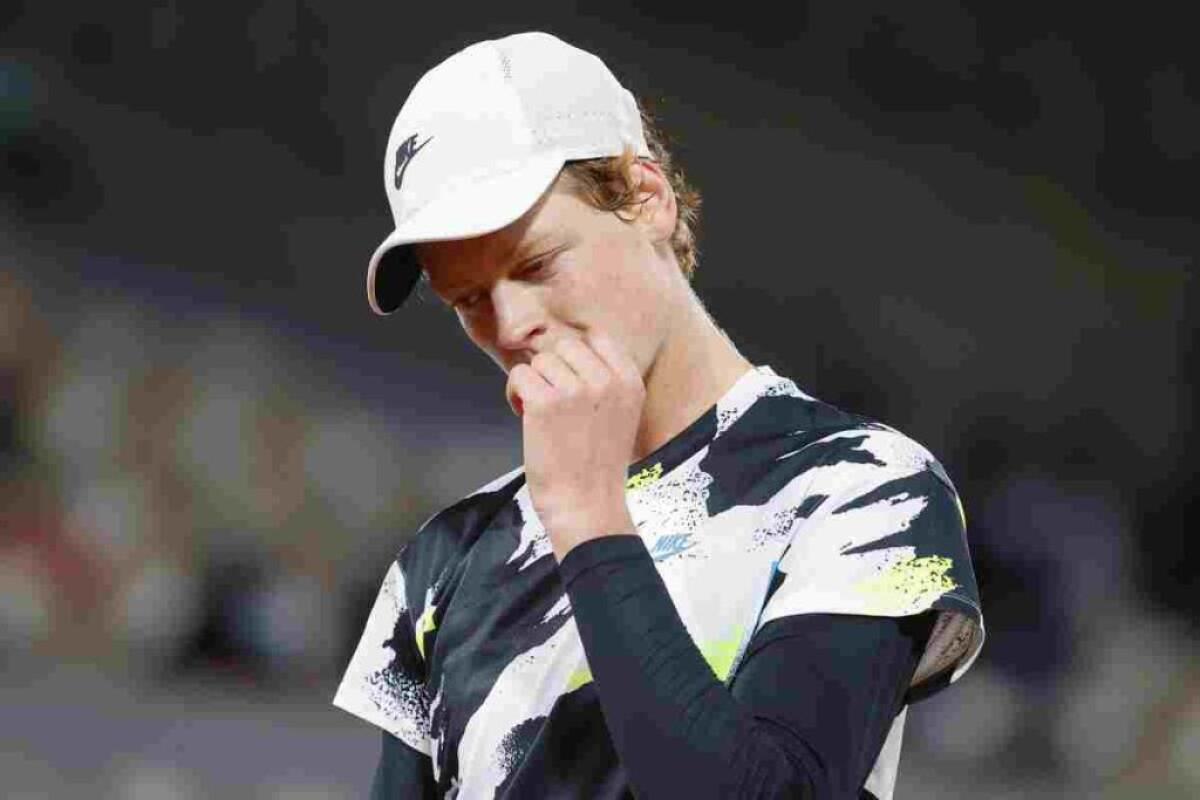 Sinner a Montecarlo cede di misura contro Zverev - 