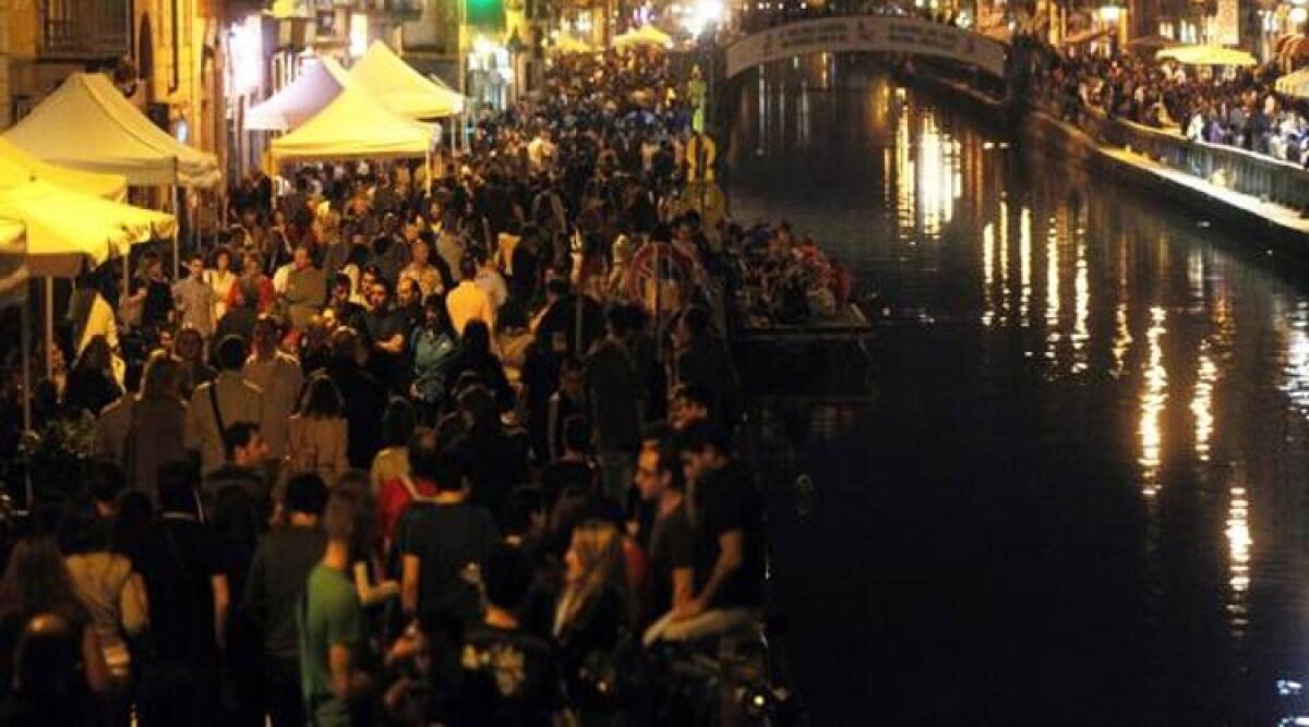 Droga nella movida milanese, due gelesi arrestati: perquisizioni e sequestri - La zona dei Navigli a Milano