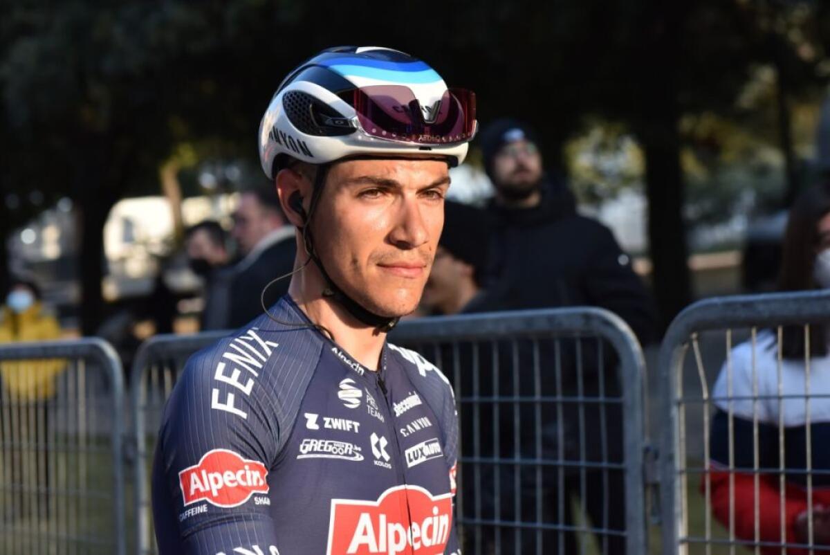 Oldani vince a Genova la 12^ tappa, Lopez Perez ancora rosa - 
