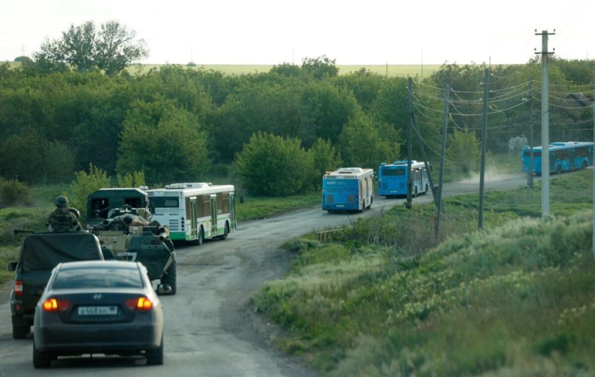 Prosegue l’evacuazione dei feriti dall’acciaieria Azovstal - 
