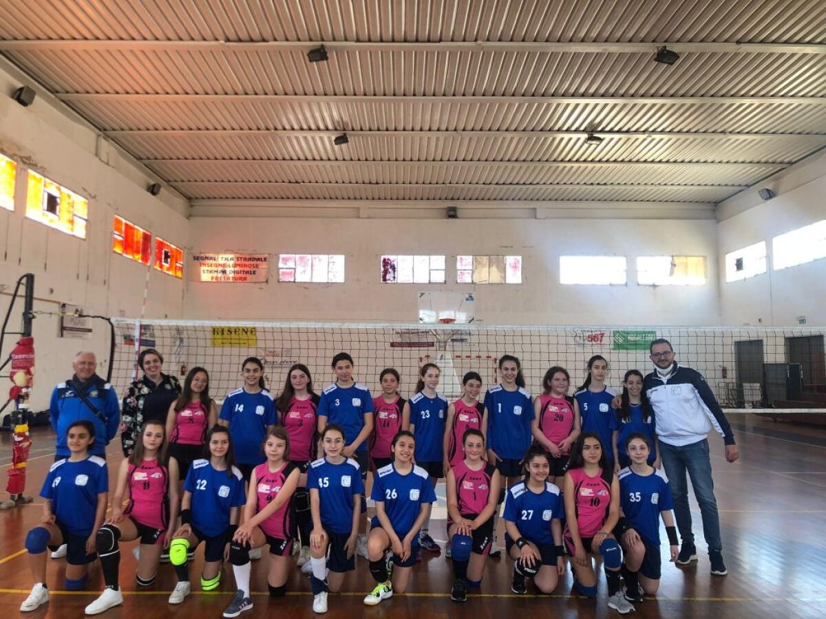 Doppio successo per il Volley Gela, a Licata per la finale - 