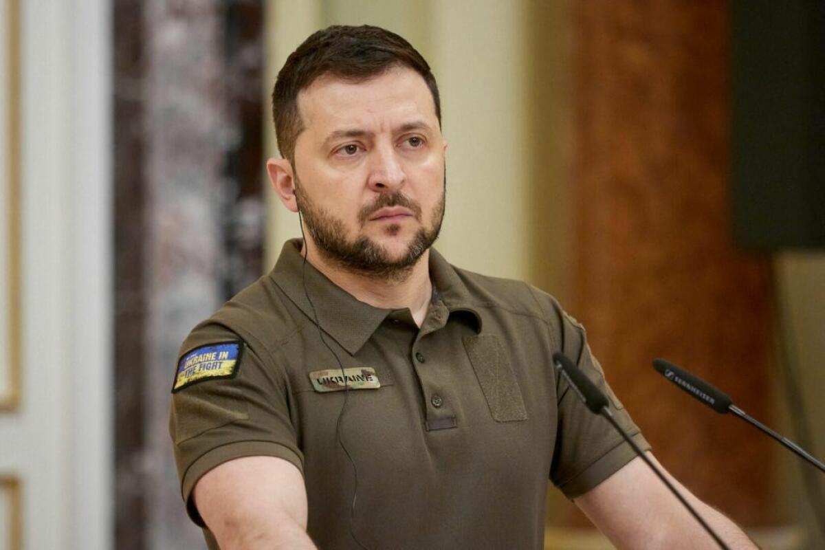 Zelensky “Non c’è alternativa, dobbiamo combattere e vincere” - 