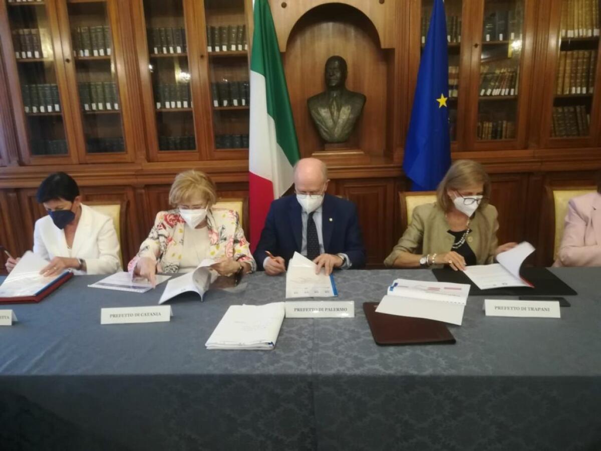 Ferrovie in Sicilia, firmati due protocolli di legalità in Prefettura a Palermo - 