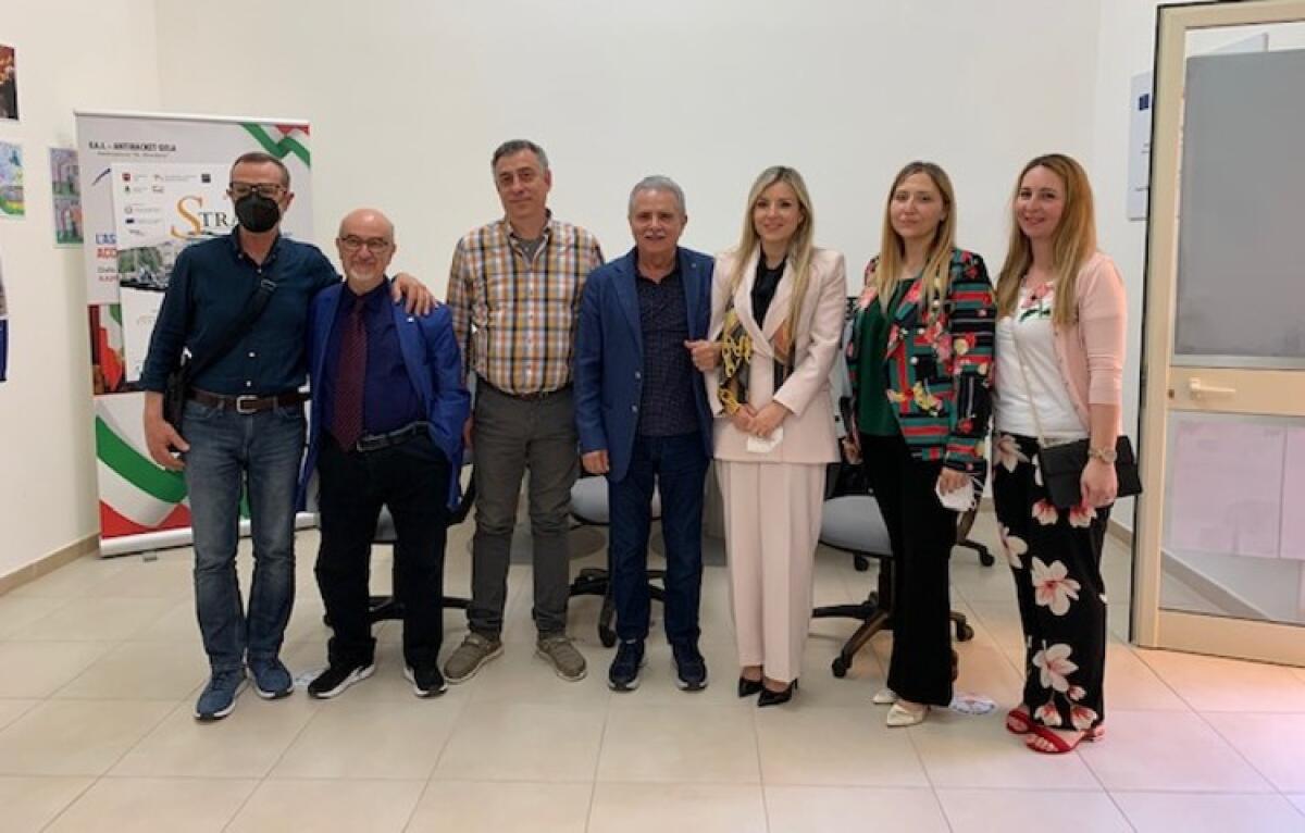 Il poliziotto che scortò Falcone e l'editore coraggioso, "passi importanti contro mafia" - L'incontro organizzato dall'antiracket