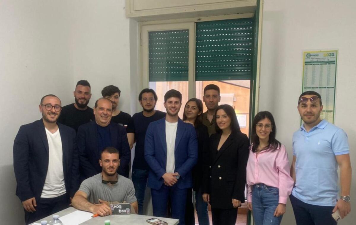 "Rinnova" apre ai giovani, Amarù: "Facciamo sentire la nostra voce" - Il gruppo giovanile di "Rinnova"