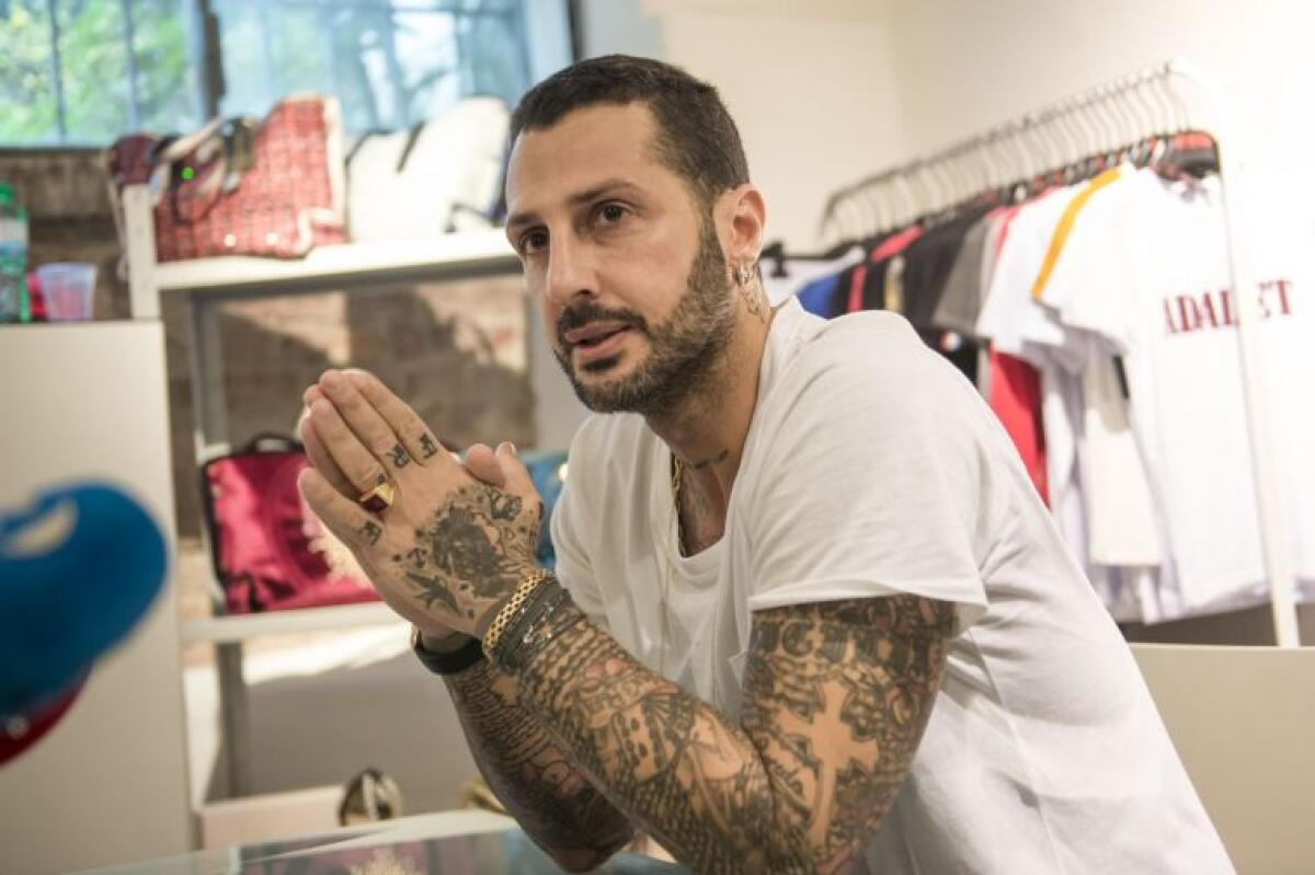 Fabrizio Corona stasera ai Muretti di Macchitella - (foto Gazzetta del Sud)