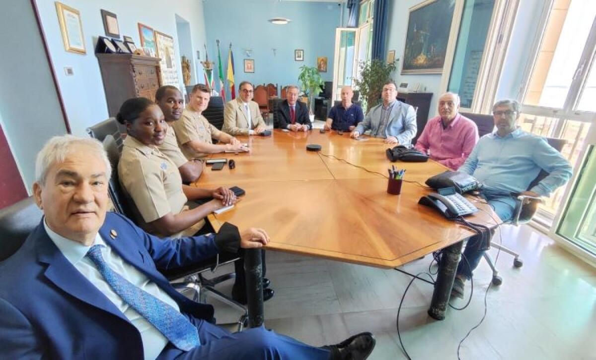 Celebrazioni sbarco, incontro con i militari Usa: "Pensiamo anche ad ottantesimo" - 